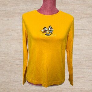 VTG Walt Disney World Young Love Yellow Crewneck Long Sleeve Tee Women’s Size M